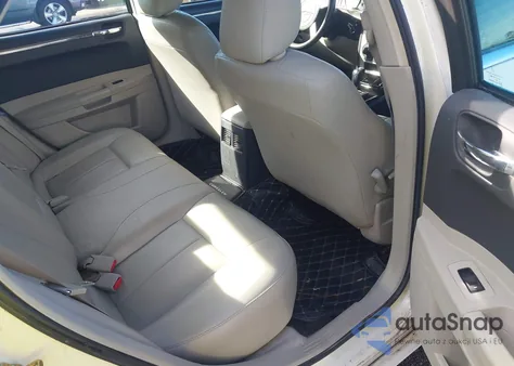 2006 Chrysler 300 Touring z USA, uszkodzony, nr VIN 2C3KA53G76H230073